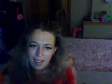 webcam girl carlydrake today image #2045559