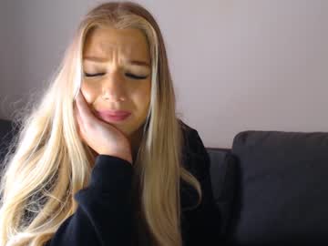 webcam girl pervyblonde today image #1249808