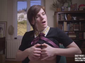 webcam girl claire_moulin today image #1236316