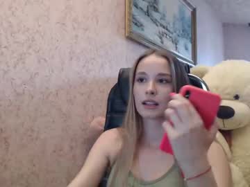 webcam girl ariana_777 today image #1637410