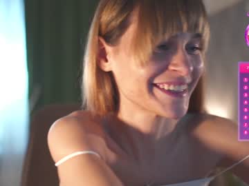 webcam girl _mirrra_ today image #1070549