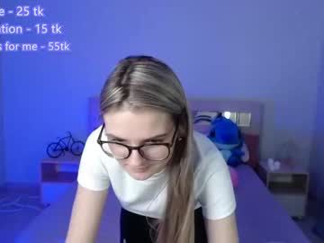 webcam girl amelialuck today image #3739346