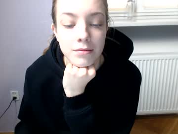 webcam girl lucynews today image #647133