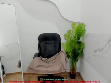 webcam girl leila_coy today image #640132