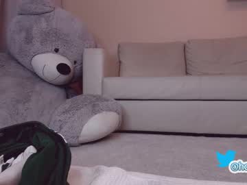 webcam girl hollyextra today image #352895