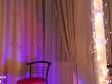 webcam girl sweety_rinushka_ today image #885711