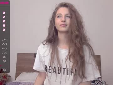 webcam girl maya20022 today image #2051612
