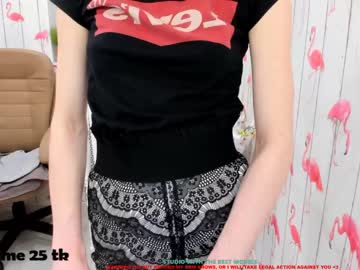webcam girl carnelia_coy today image #668341