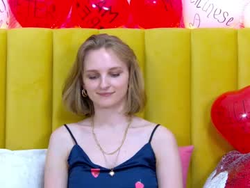 webcam girl nicolenelsons today image #3995254