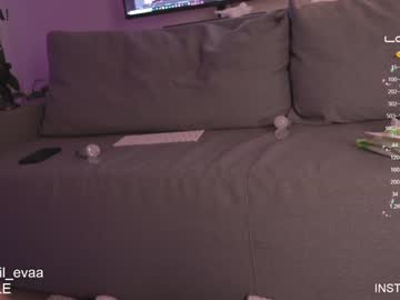 webcam girl lil_eva today image #2573243