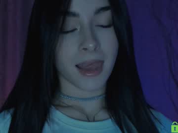 webcam girl naiamo today image #3038677