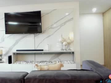 webcam girl emma_lu1 today image #526912