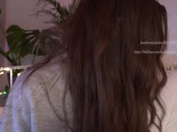 webcam girl _deepthroatgalactica today image #1303831