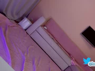 webcam girl hollyextra today image #2895609