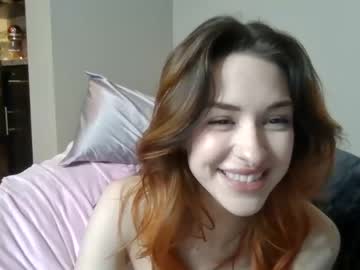 webcam girl milkywhiiite today image #2339755