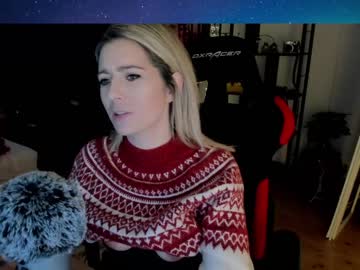webcam girl kimilee22 today image #3547944