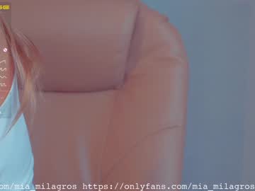 webcam girl mia_milagros today image #717208