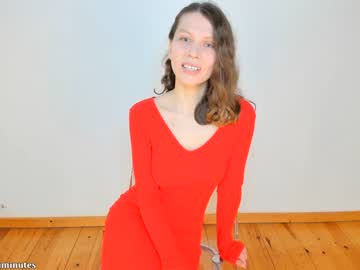 webcam girl giveyouelevenminutes today image #3846275