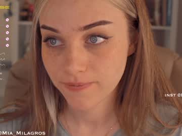webcam girl mia_milagros today image #3436096