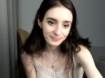 webcam girl lisawoo today image #3707024