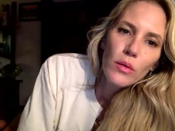 webcam girl veronica_sawyer83 today image #4068480