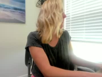 webcam girl wet_scarlett73 today image #2443729
