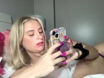webcam girl alicealisa today image #3990221