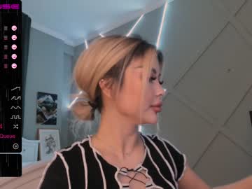 webcam girl bae_suz today image #819467