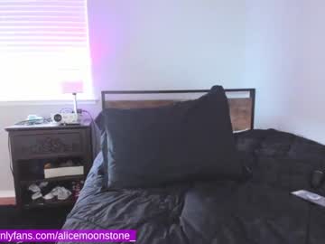 webcam girl alice_moonstone today image #1627710