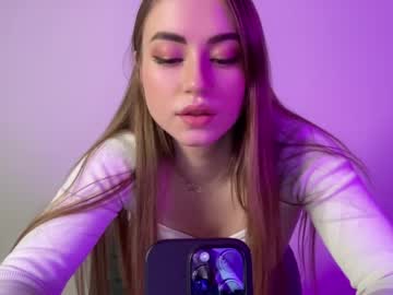 webcam girl strawberryjamx today image #3563689