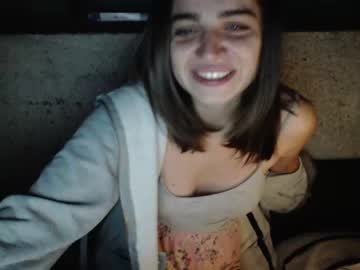 webcam girl sunshine_ivy33 today image #1863966