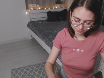 webcam girl kitttycat_meow today image #117764