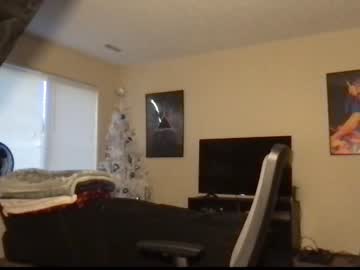 webcam couple prettiboiflacko today image #1382557