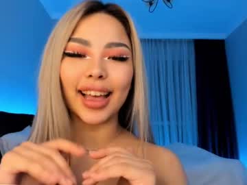 webcam girl bae_suz today image #454713