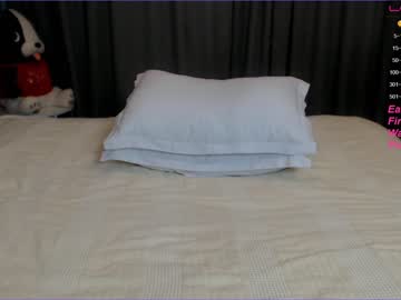 webcam girl loonyko today image #630681