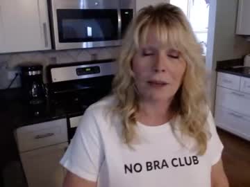 webcam girl daniluvs2 today image #936196