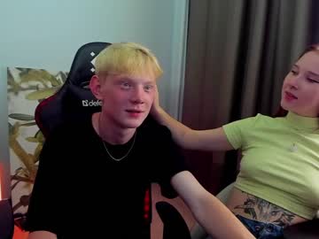 webcam couple henscheldeas today image #2230221