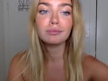 webcam girl littlemaryjane19 today image #1855590