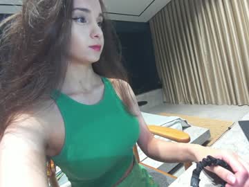 webcam girl ehotlovea today image #3577929