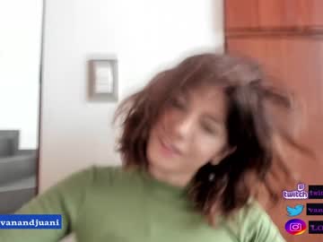 webcam girl vanandjuani today image #3576119