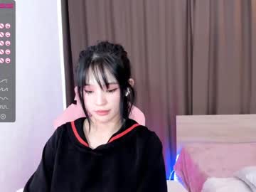 webcam girl aisneon today image #2039372