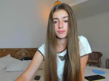 webcam girl coy_amina today image #1559715