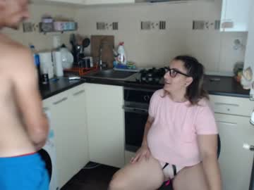 webcam couple maya_and_guests today image #2614924