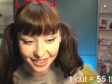 webcam girl ella_knockers_xl today image #1559574