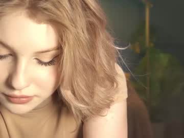 webcam girl nicole_soft today image #2270820