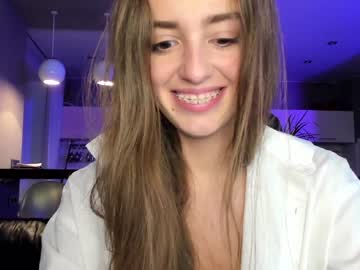 webcam girl coy_amina_ today image #2837136