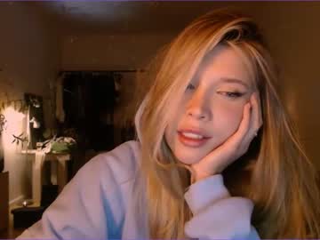 webcam girl bitter_moon today image #3351037