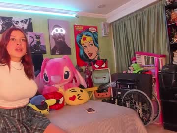 webcam girl kloelamaravilla18 today image #2454529