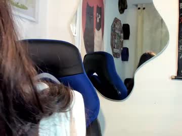 webcam girl lila_herz today image #1012906