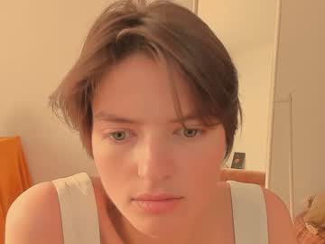 webcam girl sonya_vogue today image #236165